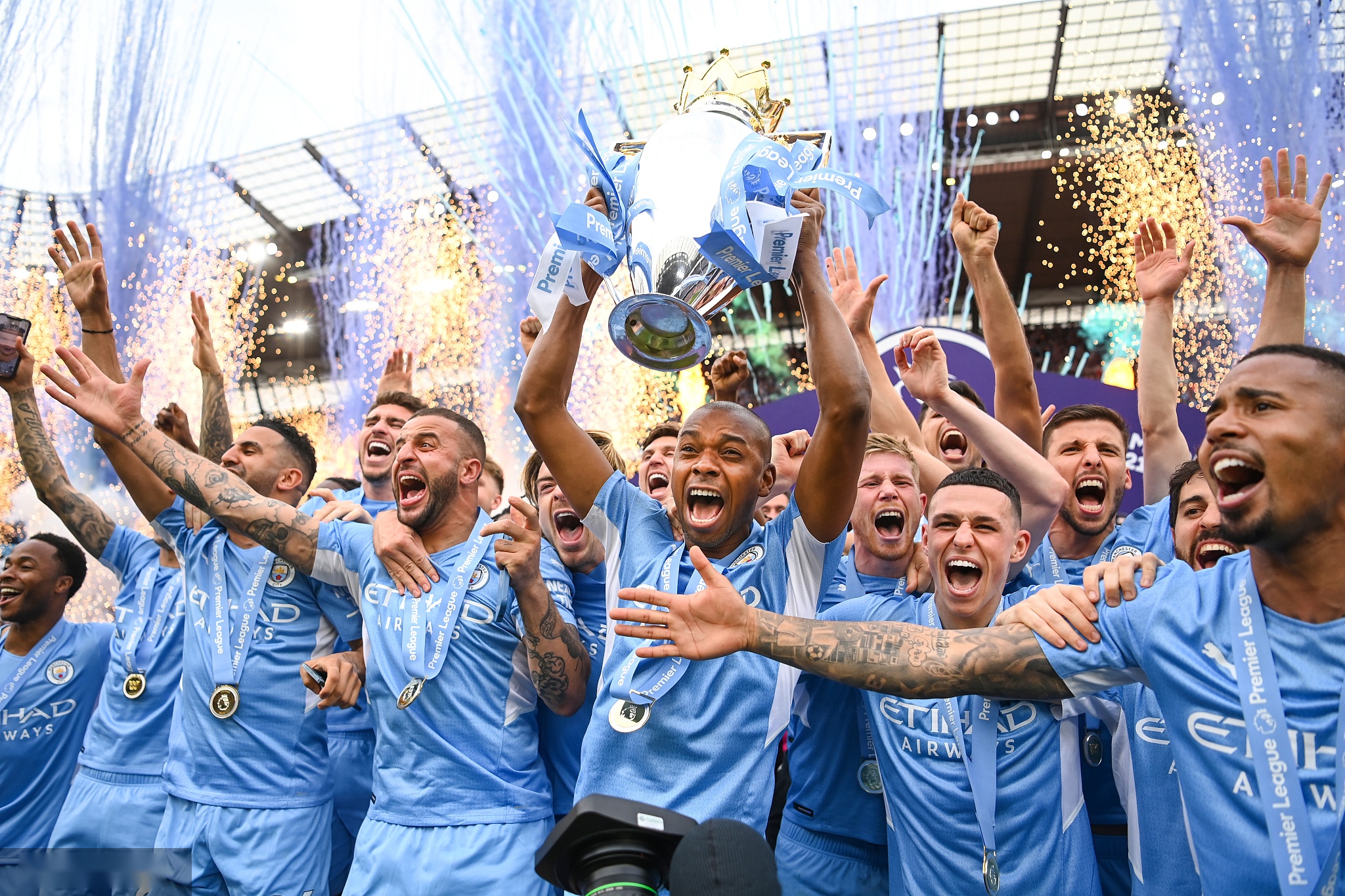 他的梅開二 他的梅開二